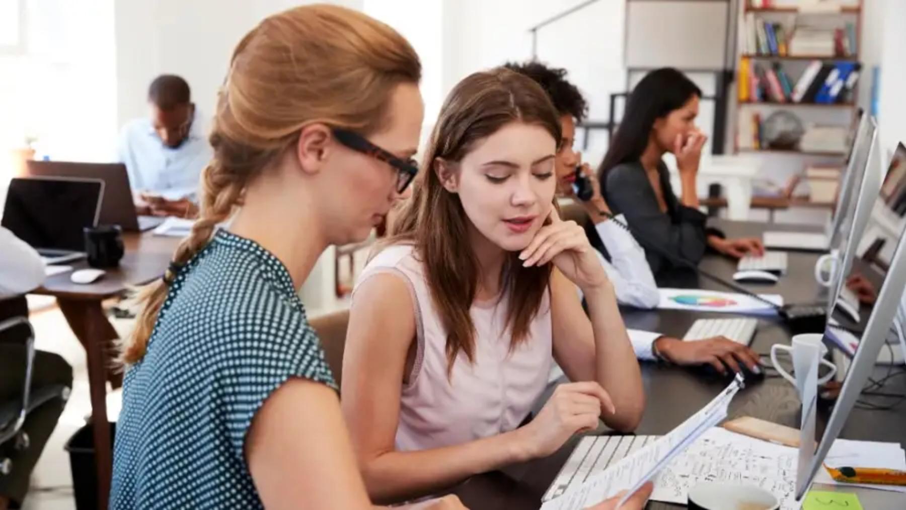 El desempleo entre los jóvenes crece y es muy superior al de los adultos.
